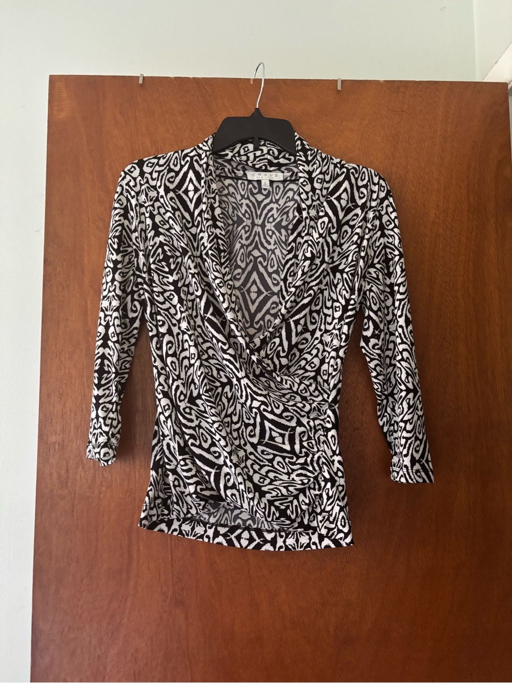 Chaus Black and White Printed Wrap-Style Women's Top